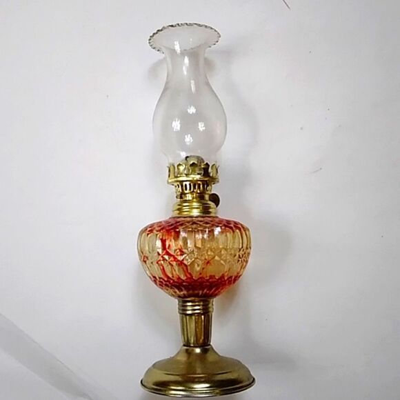 Vintage Red White Gold Oil Glass Lamp - Picture 1 of 9